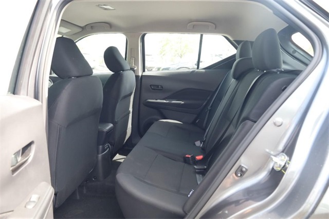 Vehicle image 20 of 25