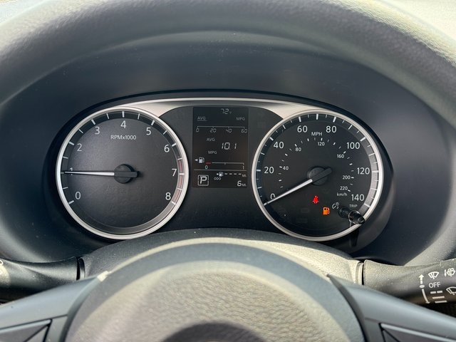 Vehicle image 20 of 21