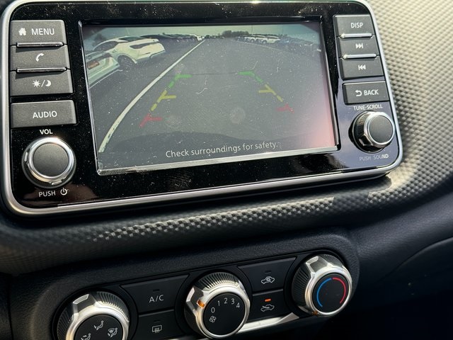 Vehicle image 21 of 21