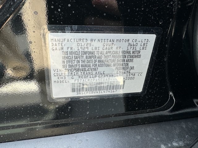 Vehicle image 16 of 21