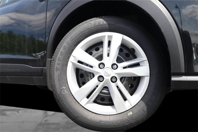 Vehicle image 6 of 25