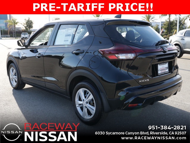 Vehicle image 8 of 29
