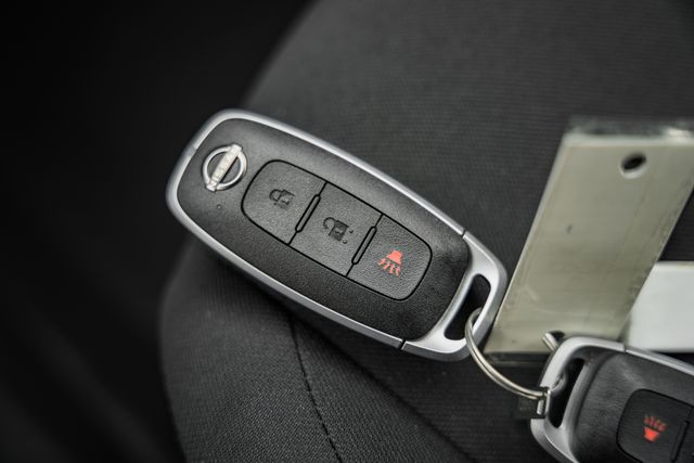 2025 Nissan Kicks Play S Image 23 of 37