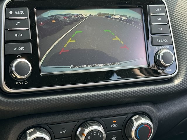 Vehicle image 21 of 21