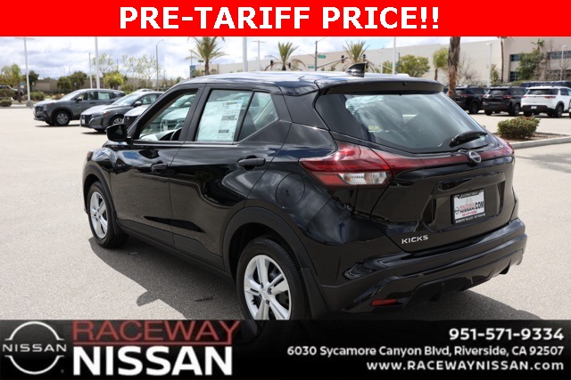 Vehicle image 8 of 31