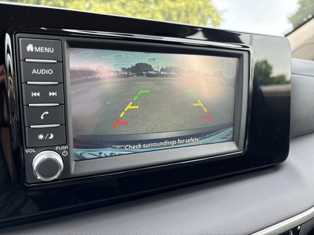 Vehicle image 41 of 67