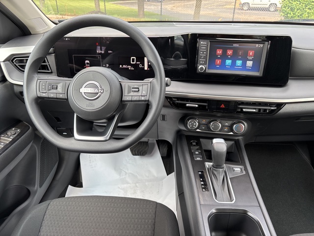 Vehicle image 30 of 67