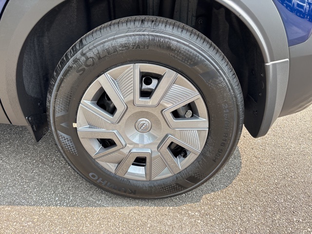Vehicle image 15 of 67