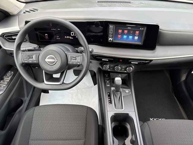 Vehicle image 29 of 67