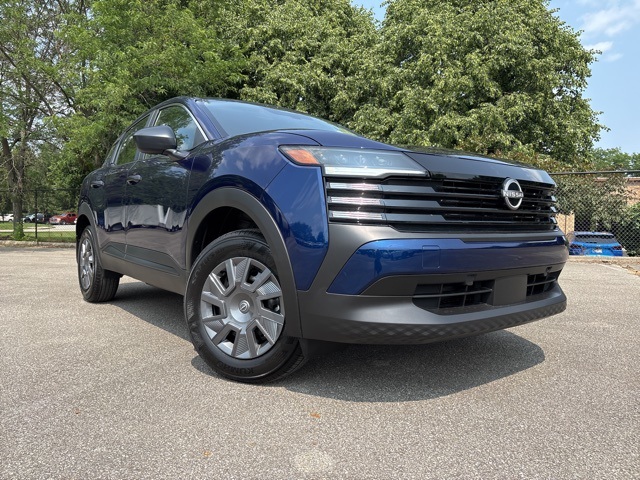 Vehicle image 3 of 67