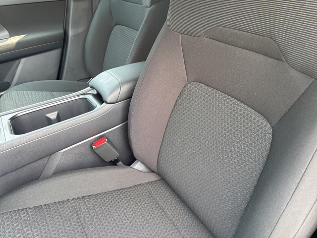 Vehicle image 17 of 67
