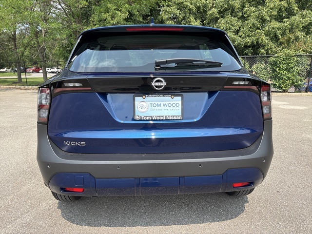 Vehicle image 8 of 67