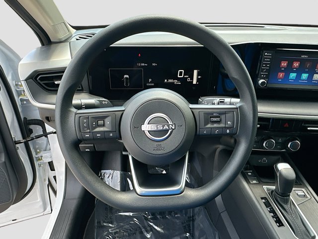 Vehicle image 7 of 19