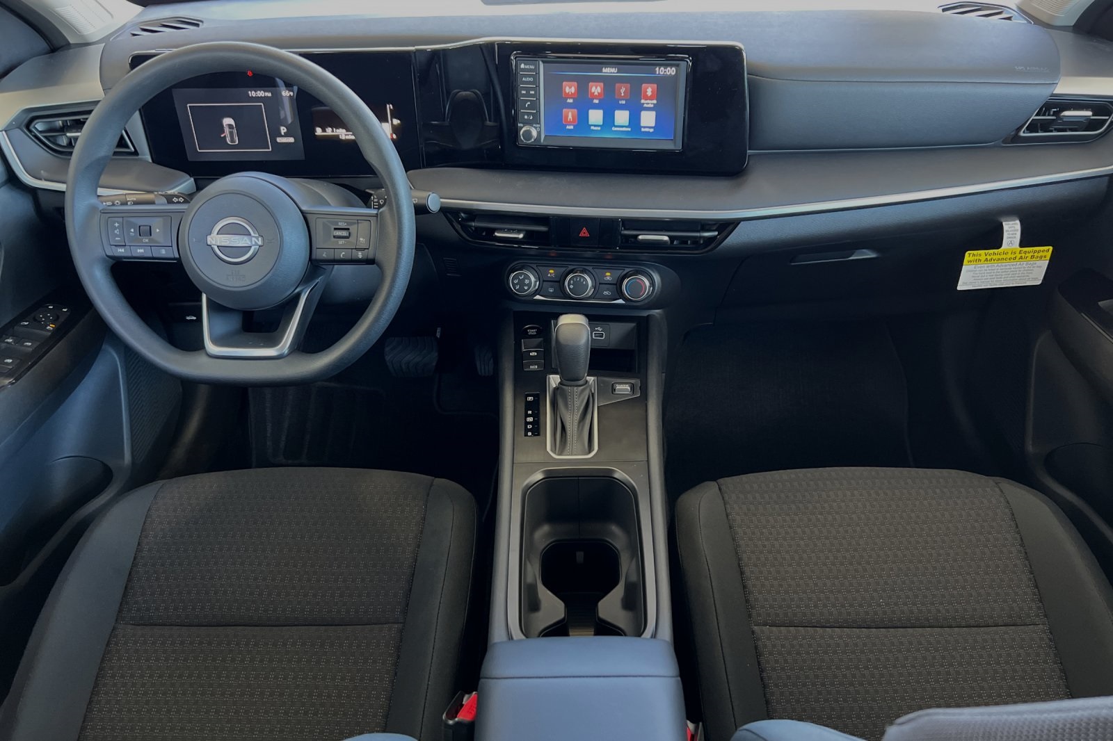 Vehicle image 13 of 23