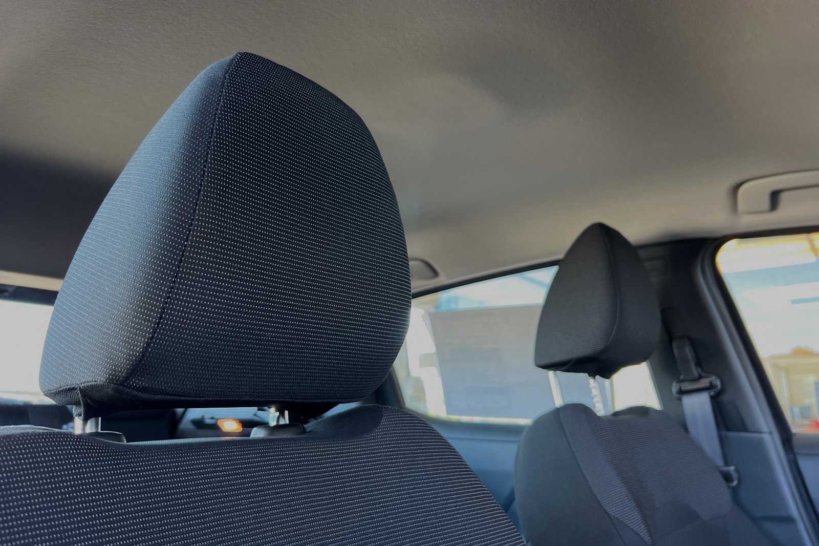 Vehicle image 17 of 23