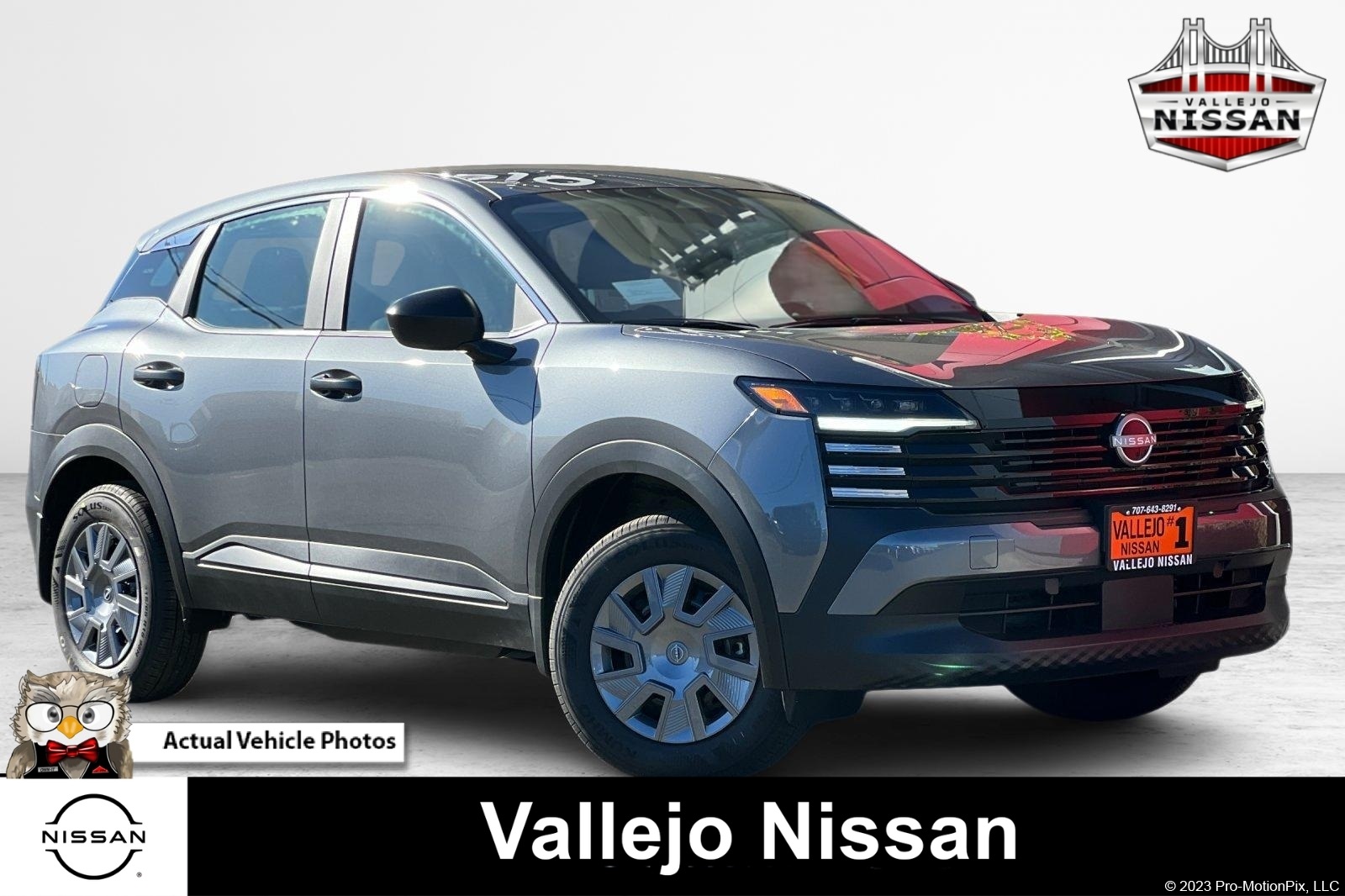 Vehicle image 4 of 23