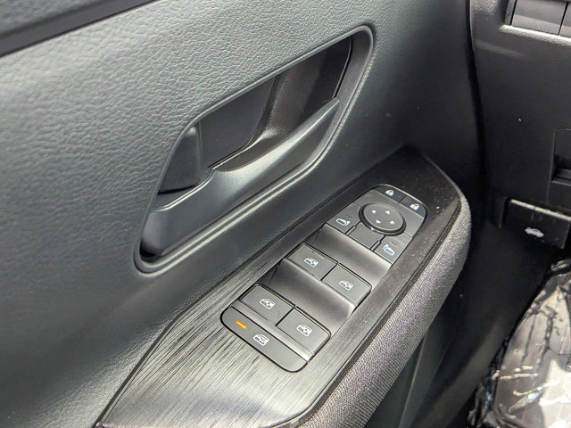 Vehicle image 26 of 27