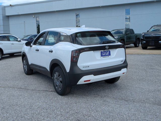 Vehicle image 7 of 26