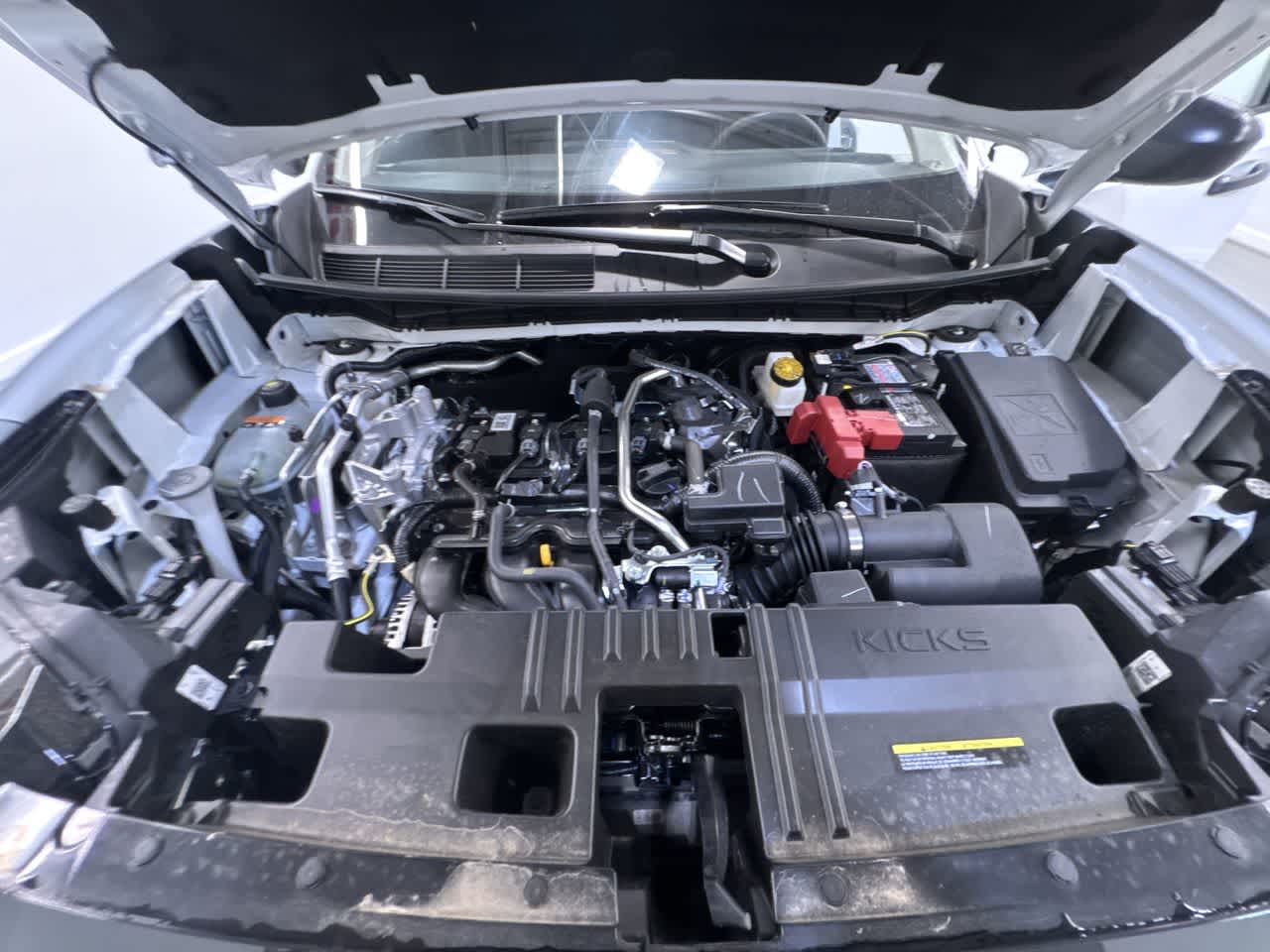 Vehicle image 10 of 40