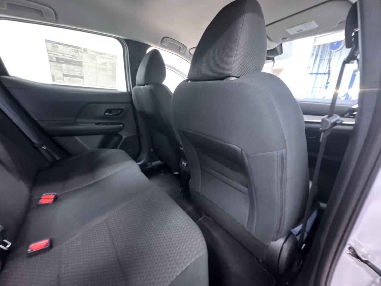 Vehicle image 13 of 40
