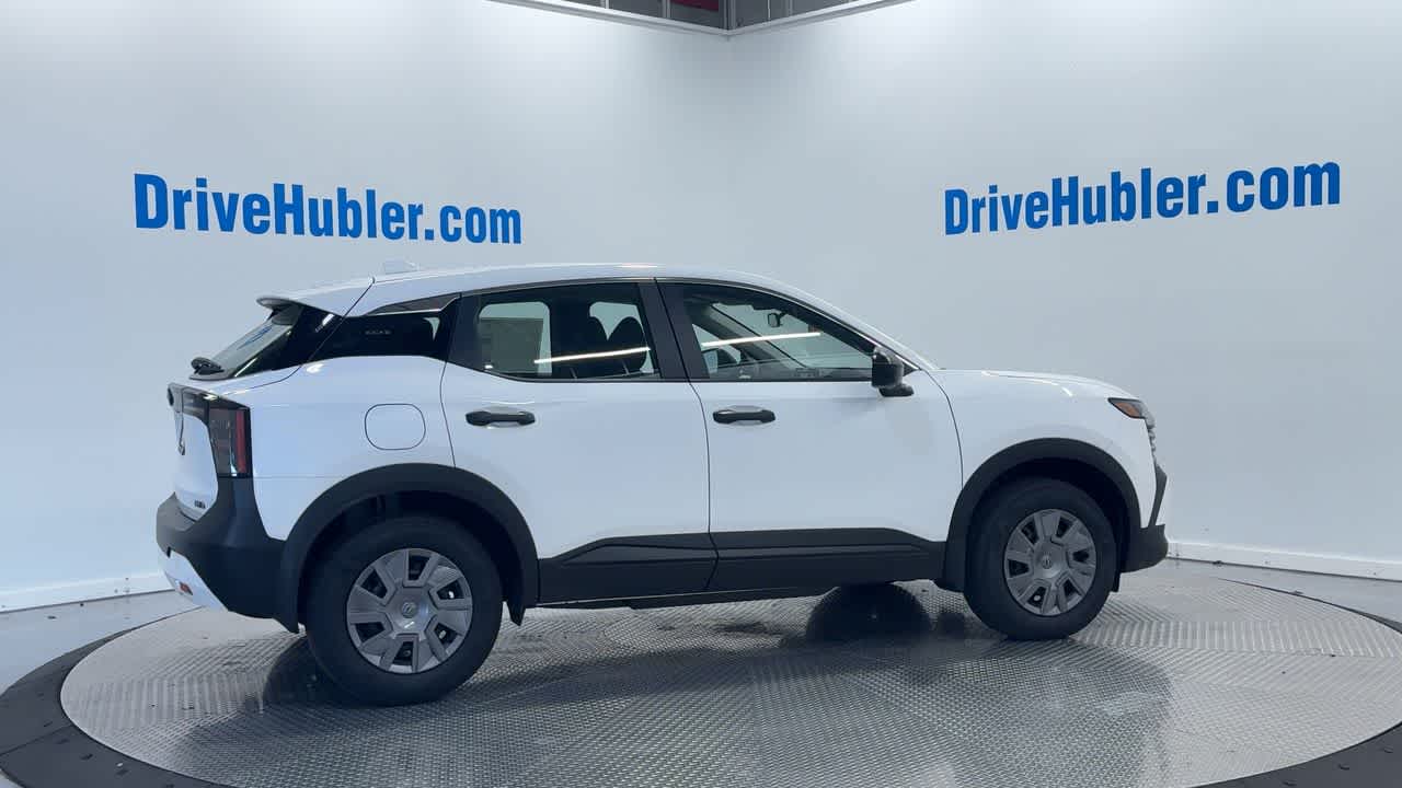 Vehicle image 6 of 40