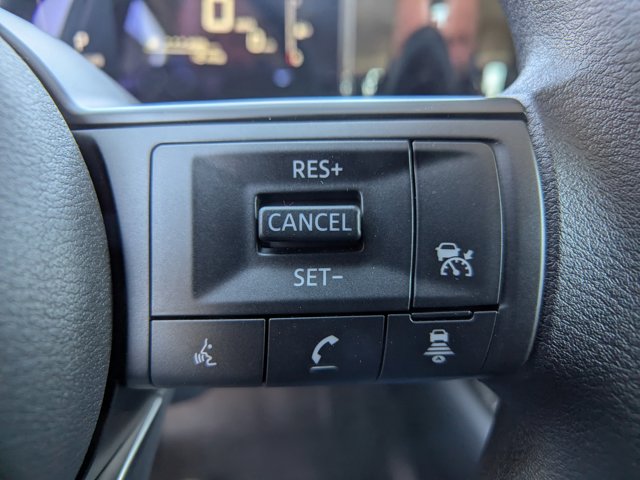Vehicle image 20 of 26