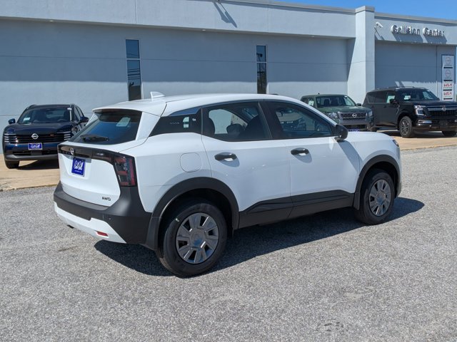 Vehicle image 5 of 26