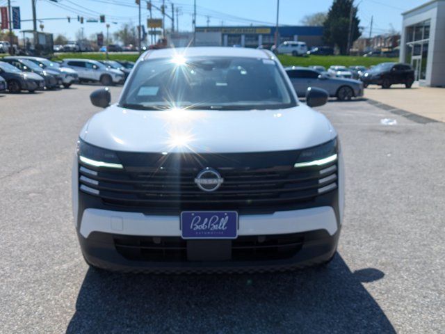 Vehicle image 2 of 26