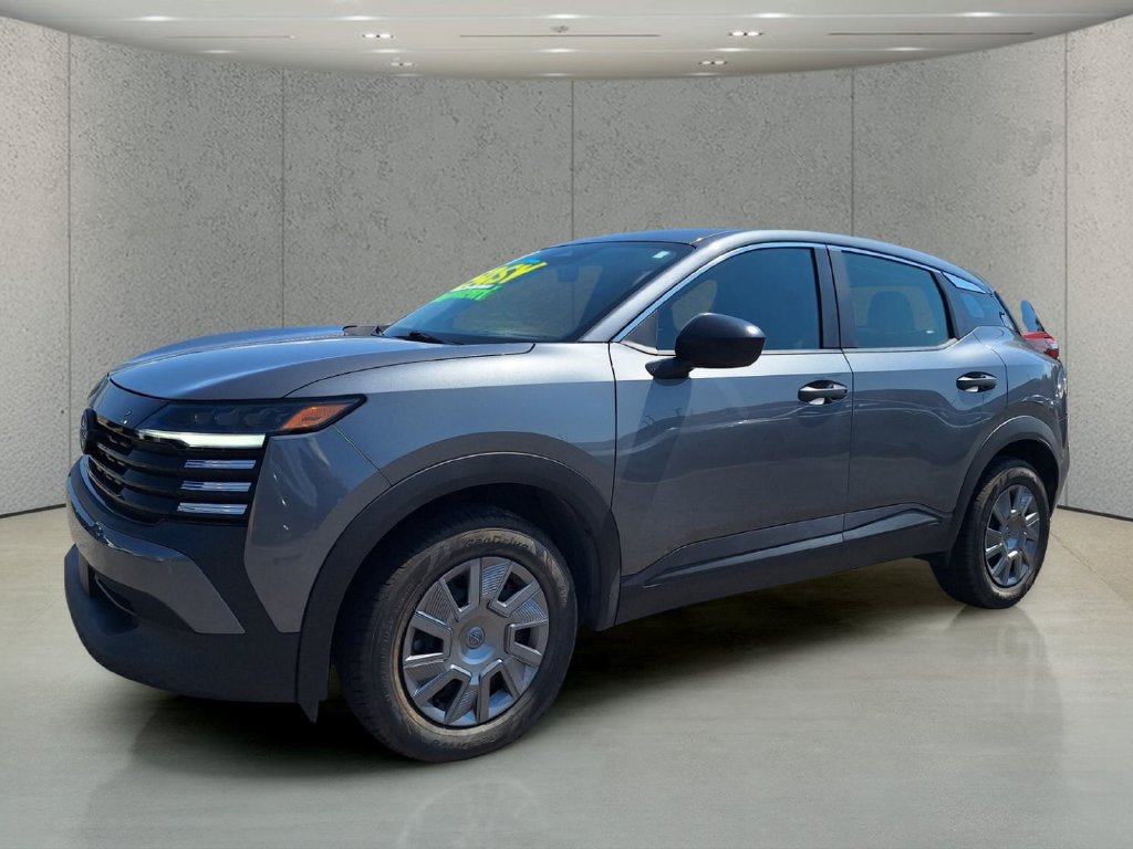 2025 Nissan Kicks S Image 1 of 30