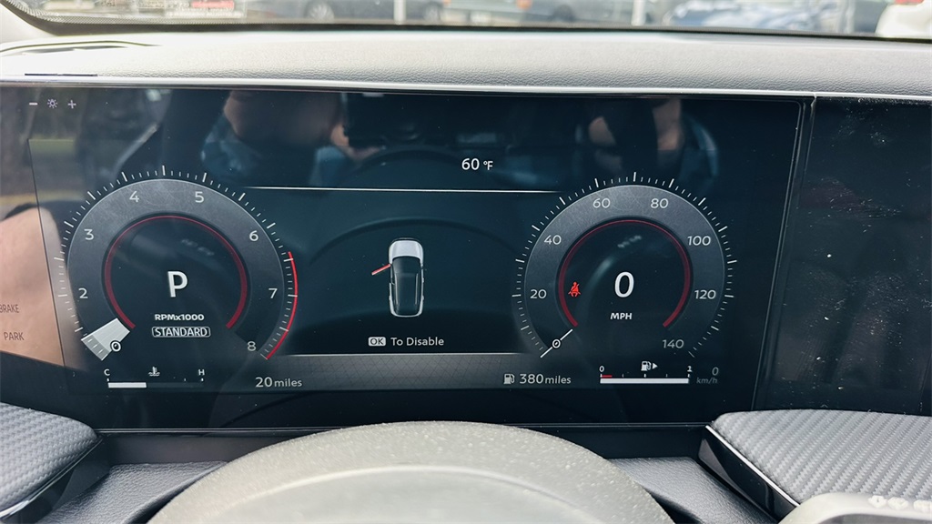 Vehicle image 17 of 29