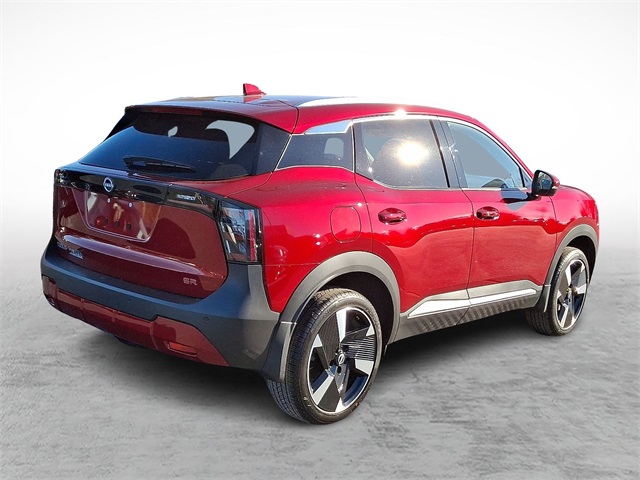 2025 Nissan Kicks SR Image 3 of 8