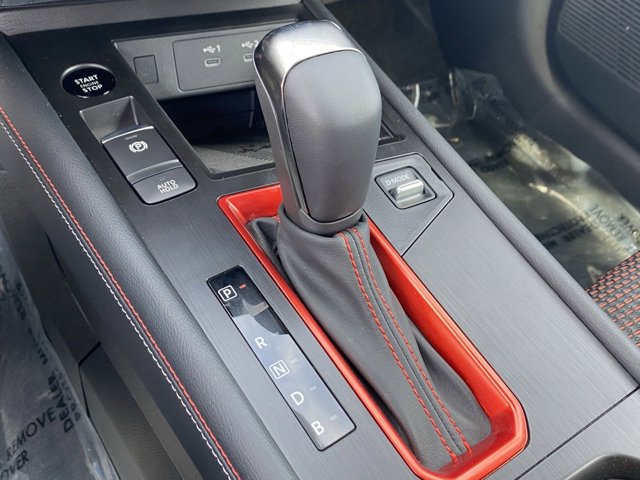 2025 Nissan Kicks SR Image 16 of 16