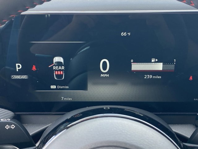 2025 Nissan Kicks SR Image 15 of 16