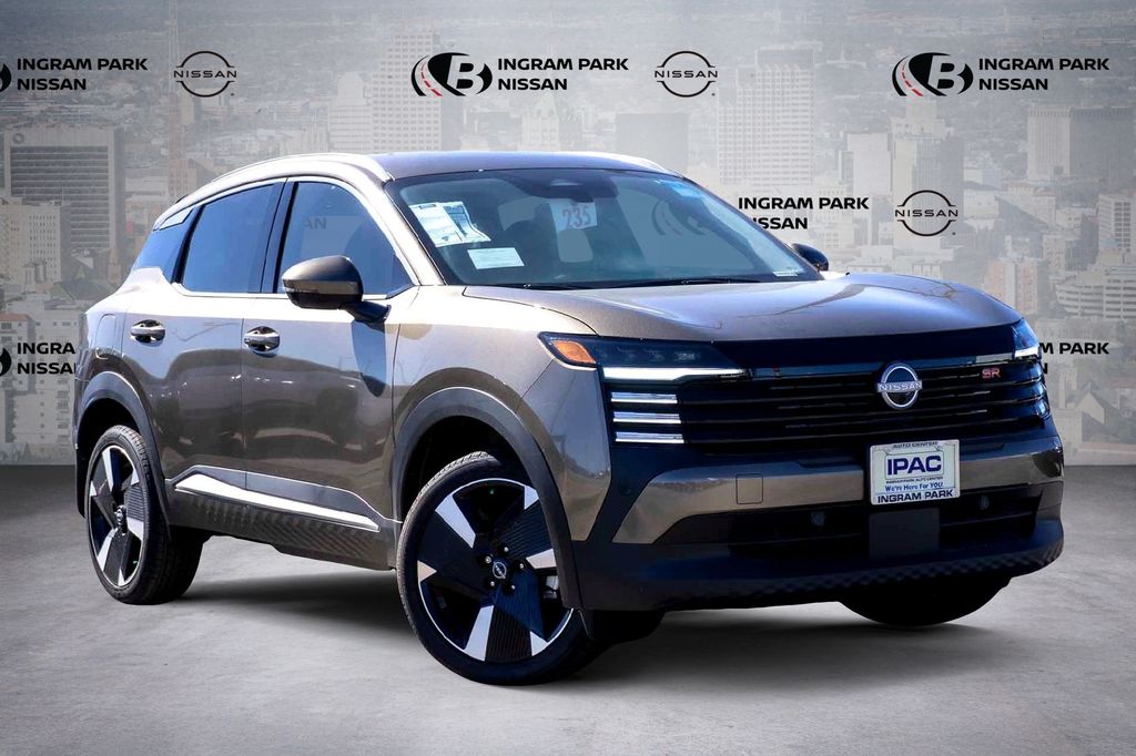2025 Nissan Kicks SR Image 1 of 20