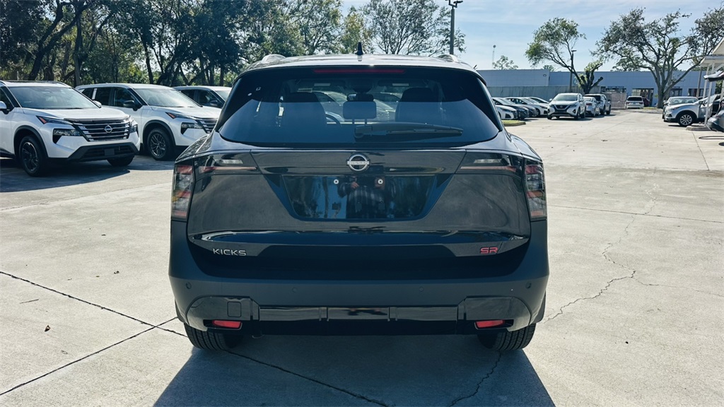 Vehicle image 6 of 29