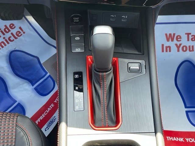 2025 Nissan Kicks SR Image 26 of 31