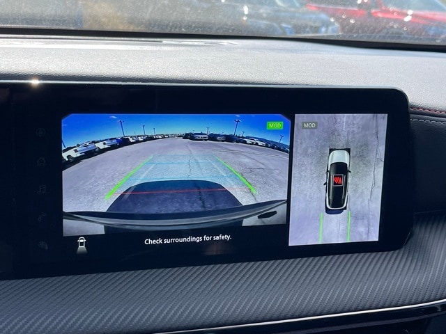 2025 Nissan Kicks SR Image 31 of 31