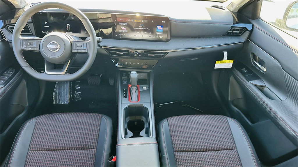 Vehicle image 13 of 29