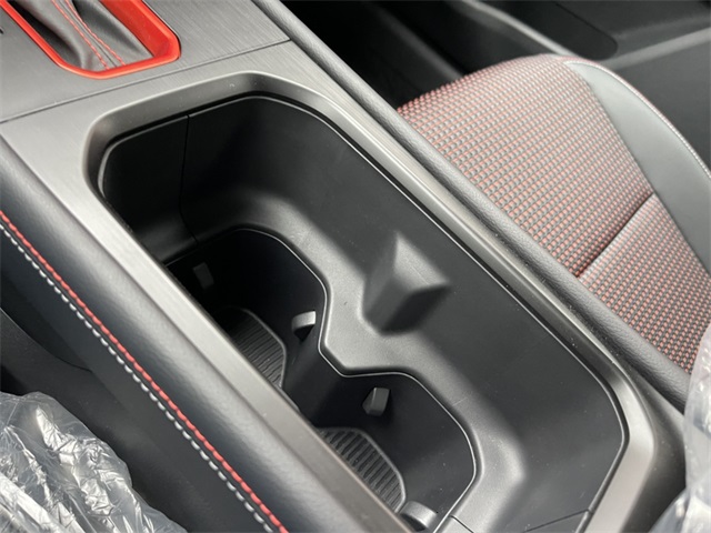 Vehicle image 22 of 25