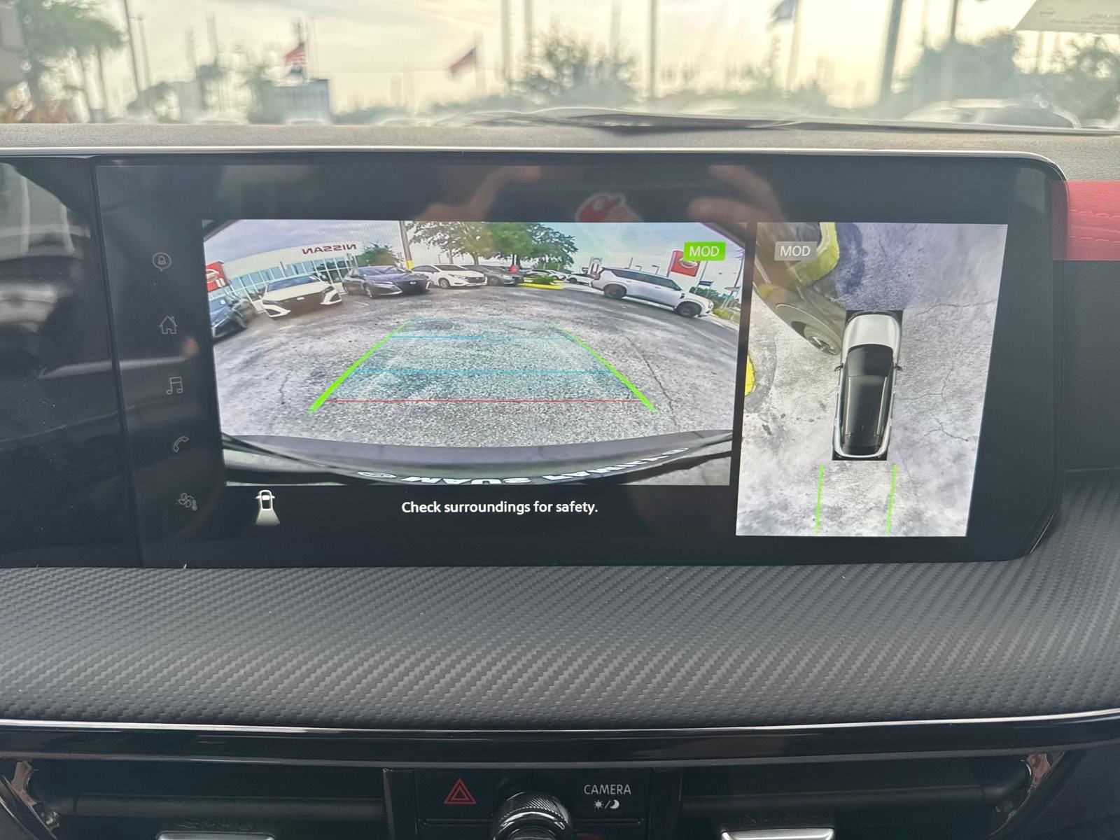 Vehicle image 19 of 24