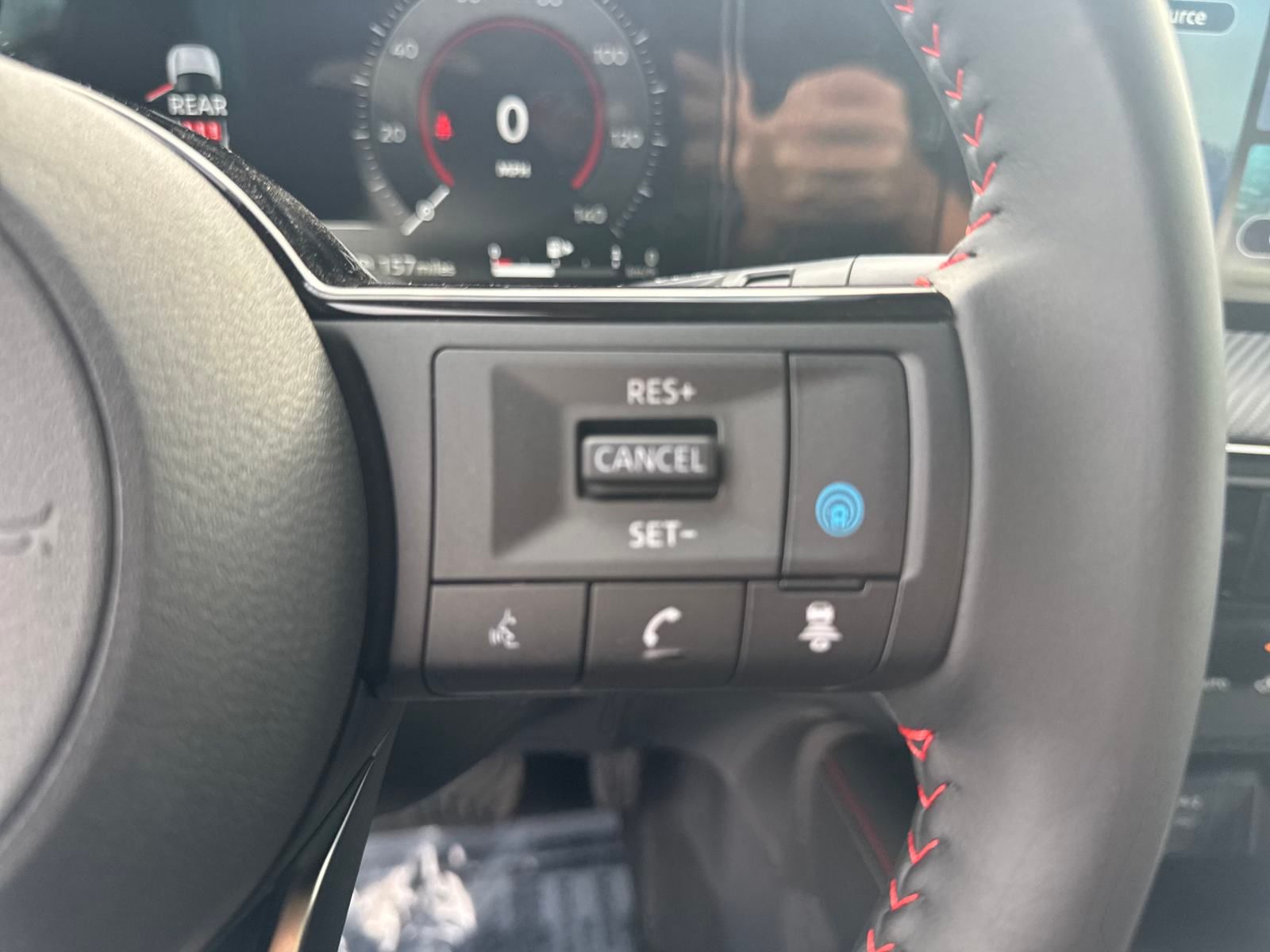 Vehicle image 16 of 24