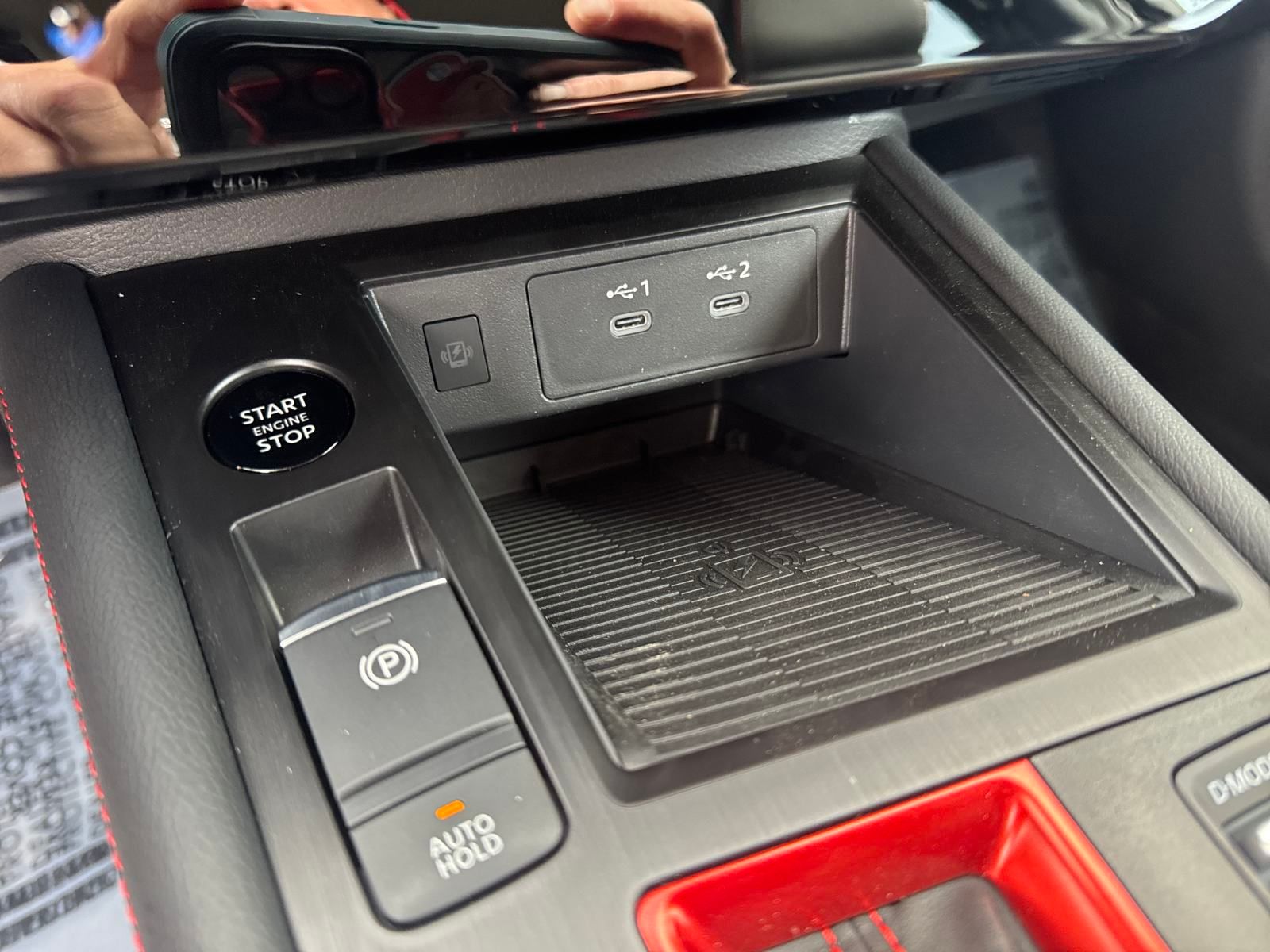 Vehicle image 20 of 24