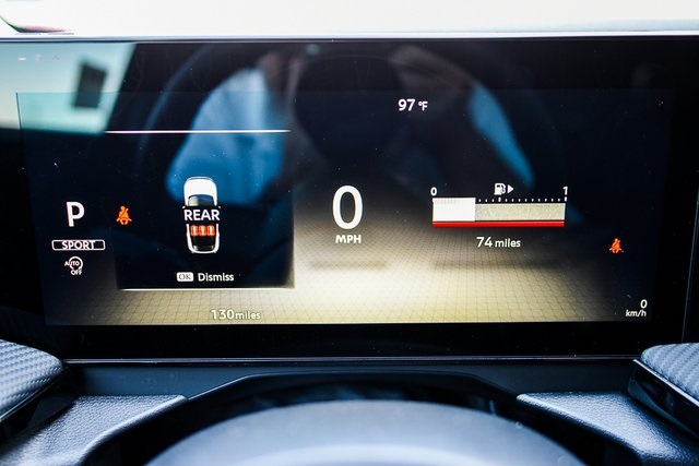 2025 Nissan Kicks SR Image 26 of 40