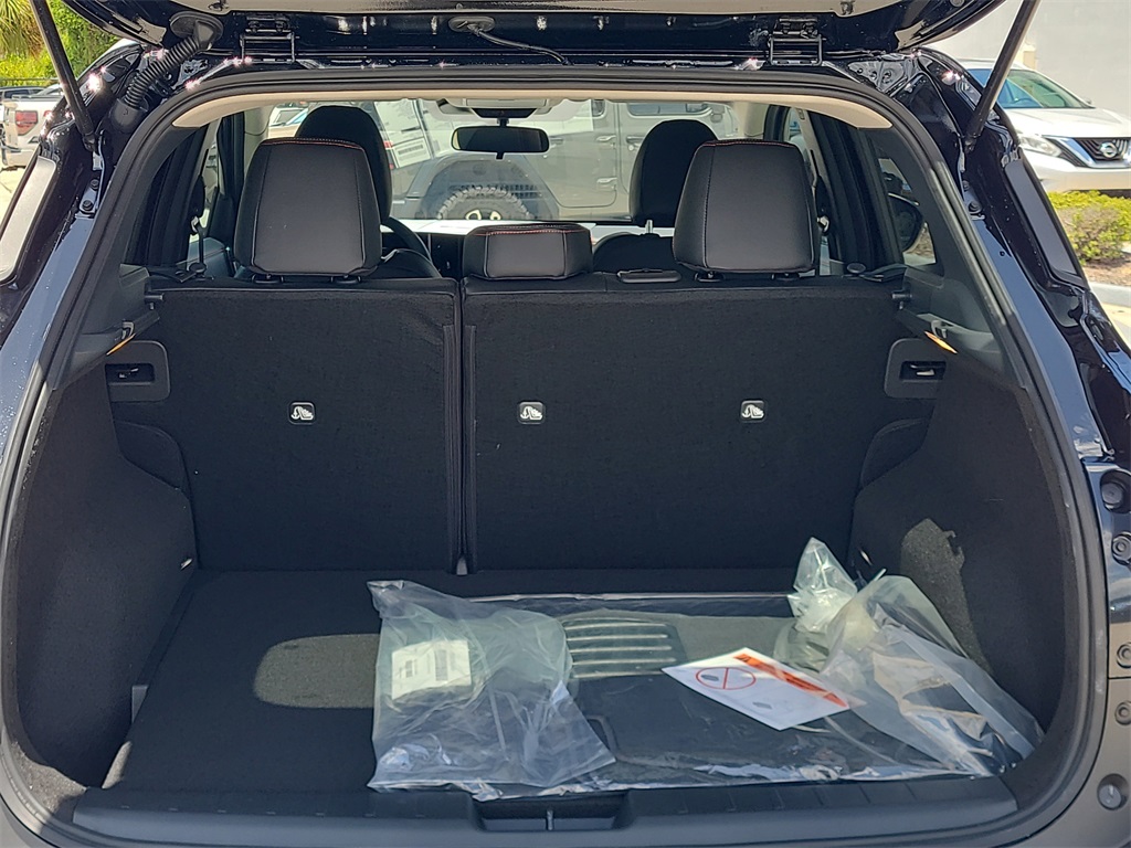 Vehicle image 5 of 16