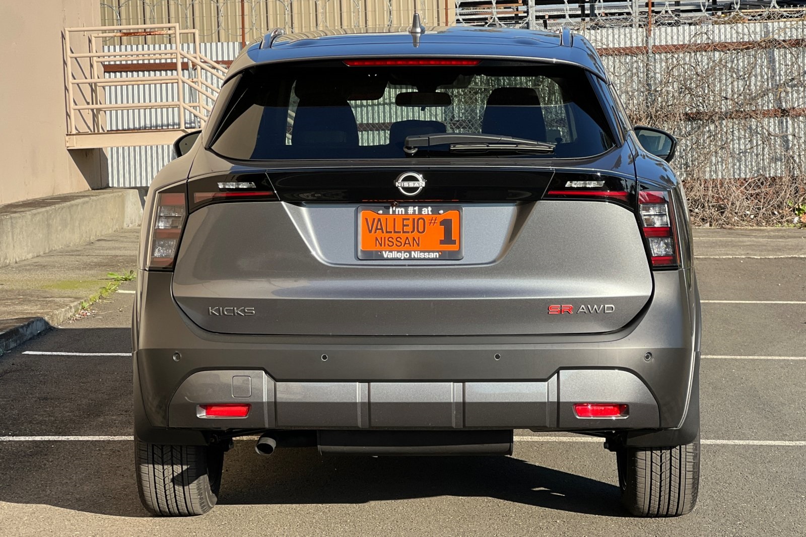 Vehicle image 6 of 24