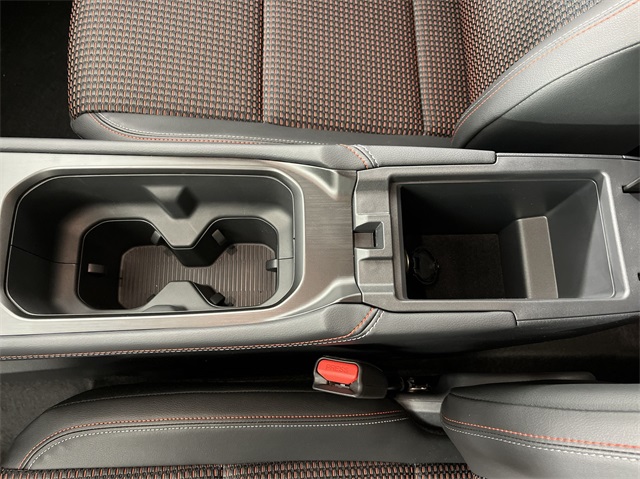 Vehicle image 20 of 25