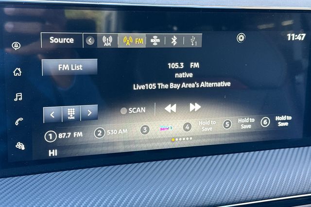 Vehicle image 13 of 20