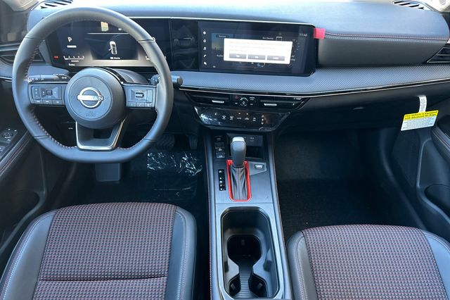 Vehicle image 10 of 20