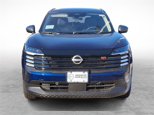 2025 Nissan Kicks SR Image 2 of 9