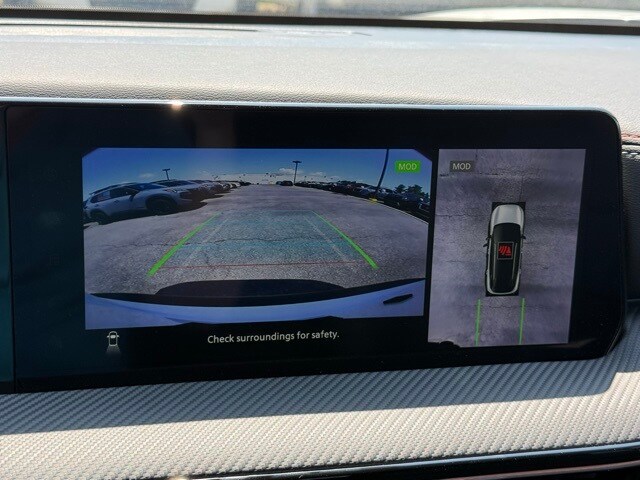 2025 Nissan Kicks SR Image 32 of 32